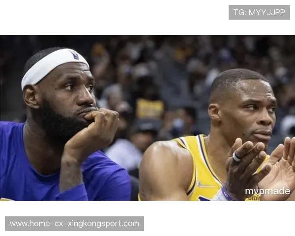 波特突分助攻队友轻松取分 波特突分助攻队友轻松取分