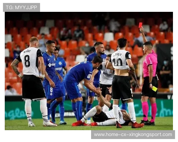 瓦伦西亚外线切入连连撕裂防守线条 瓦伦西亚外线切入连连撕裂防守线条